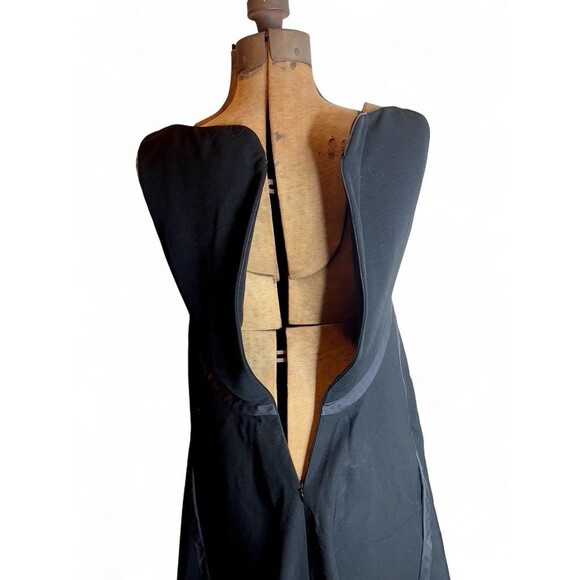 Zac Posen Black Wool & Silk Cocktail Dress Size 6 – Italian Fabric, Silk Lining - Picture 9 of 16